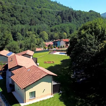 Complejo Turistico Les Cotolles Onís